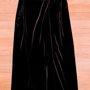 Laundry Stunning chocolate brown velvet gown.